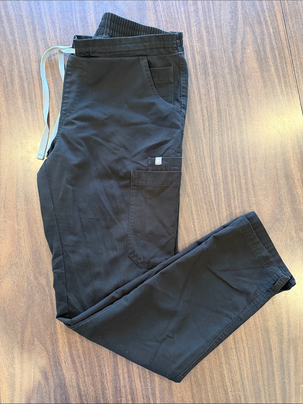 FIGS Women's High Waisted Yola Skinny Scrub Pants